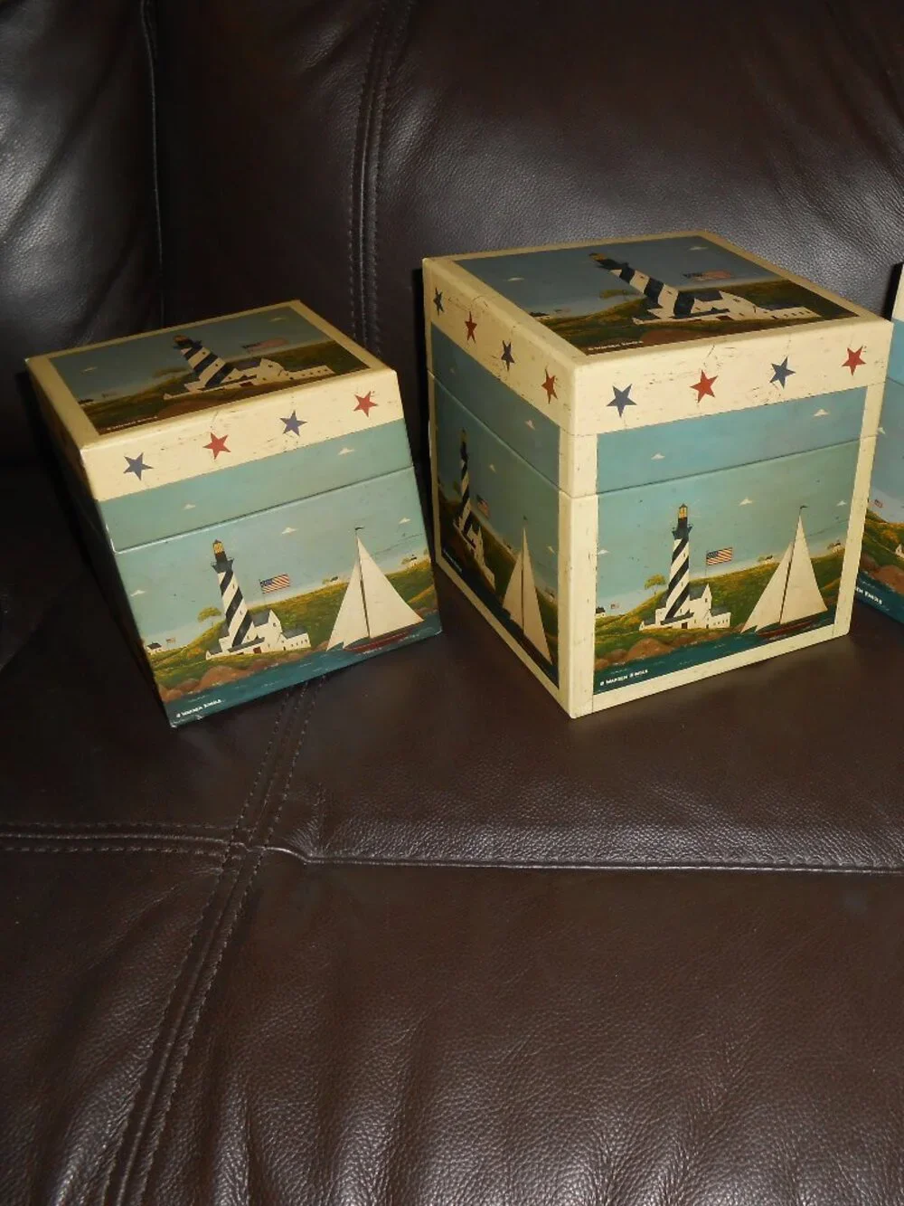 Warren Kimble Coastal Breeze 3 decorative nesting stacking boxes 6 placemats